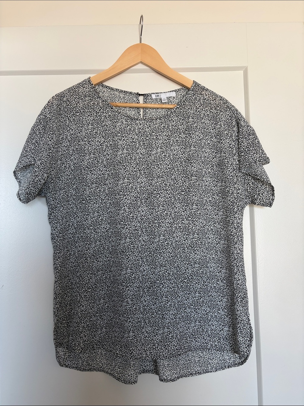 Black & White Printed Short Sleeve Blouse - Women